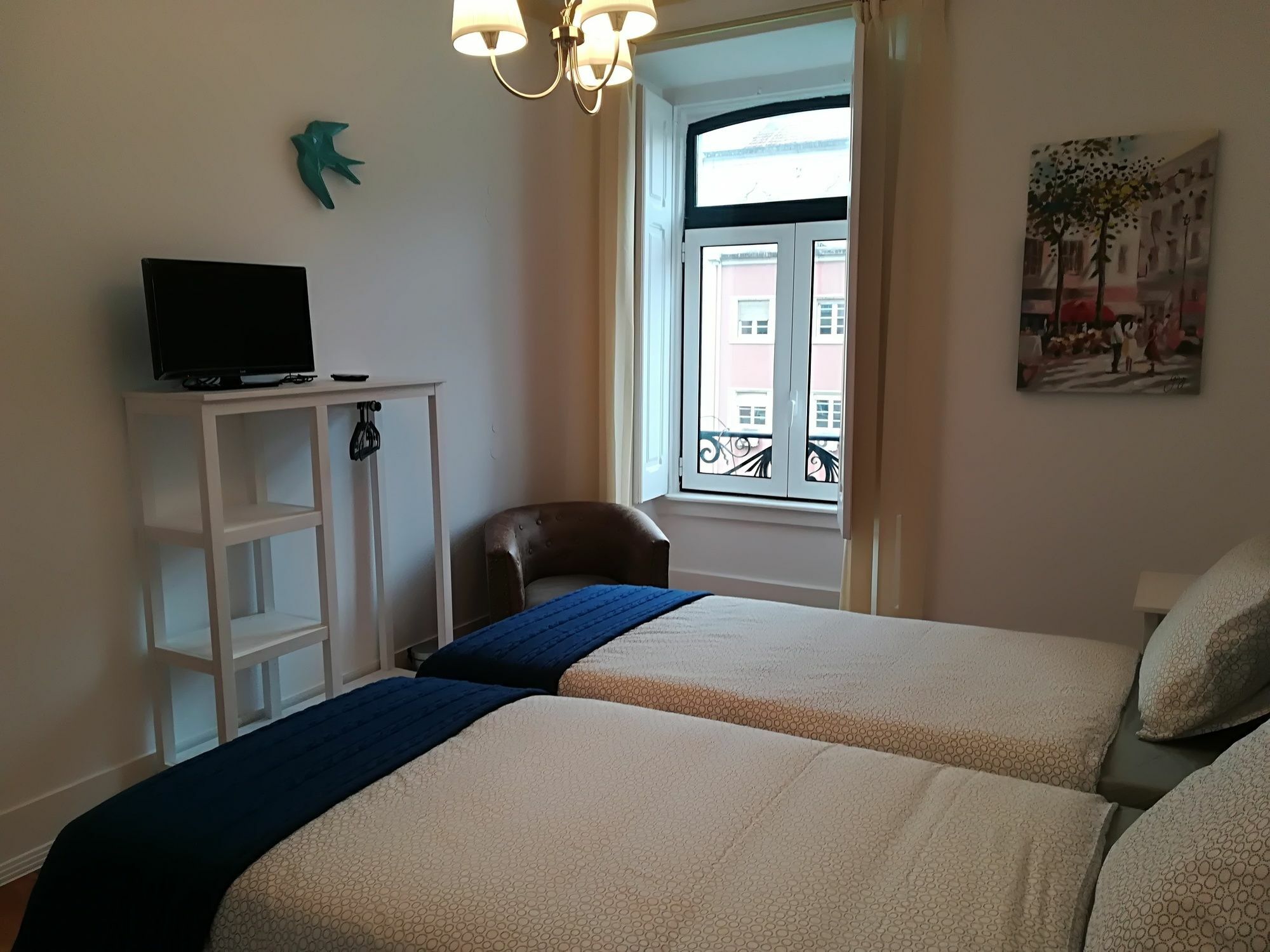 Rainbow Guesthouse 56 Lizbona Zewnętrze zdjęcie