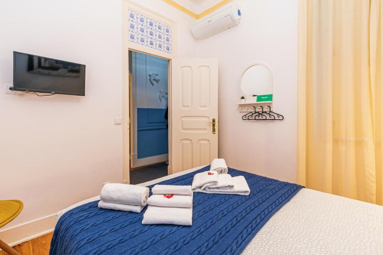 Rainbow Guesthouse 56 Lizbona Zewnętrze zdjęcie